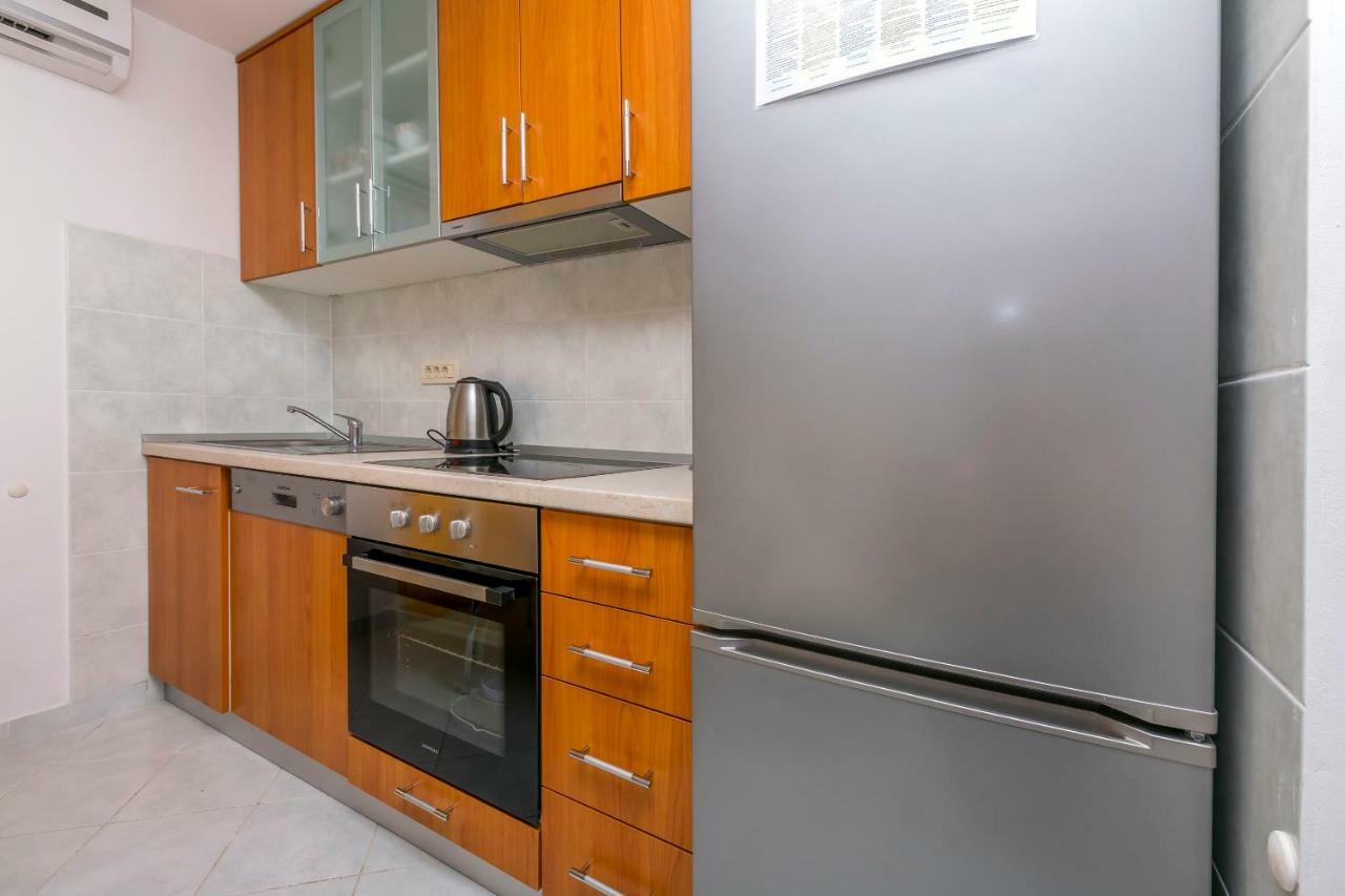 Apartment Vukorepa Razanj Ngoại thất bức ảnh